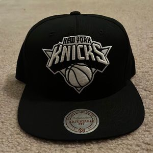 Used Mitchell & Ness NBA New York Knicks Adjustable Flat Brim Hat